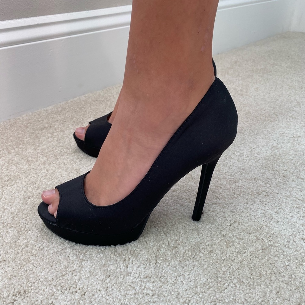 Peep toe platform heels